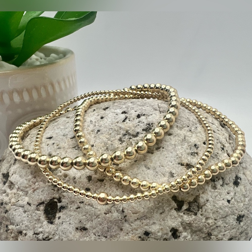 π Set of 2mm 3mm 4mm 14k Gold Filled Beaded Stretch Bracelets - Picture 6 of 9